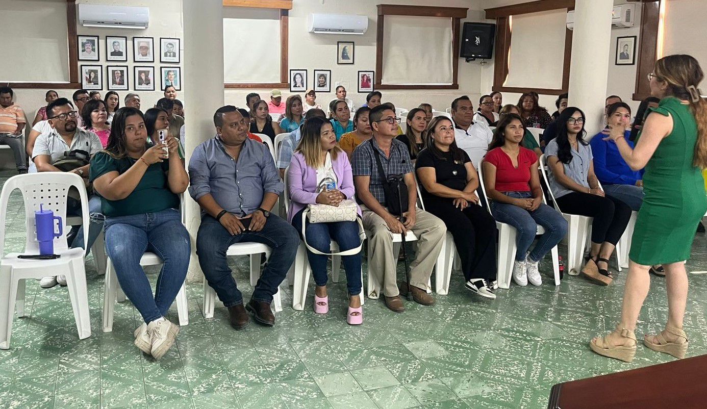 CAPACITACIÓN SIN LÍMITES A PERSONAL MUNICIPAL EN DERECHOS HUMANOS Y GÉNERO