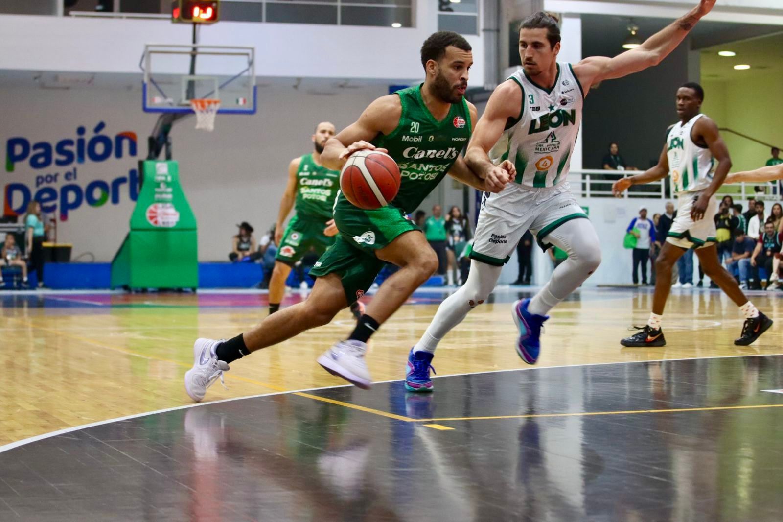 Busca Santos del Potosí talento Sin Límites