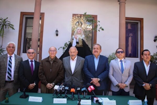 SAN LUIS FORTALECE LA TRADICIÓN DE LA PROCESIÓN DEL SILENCIO