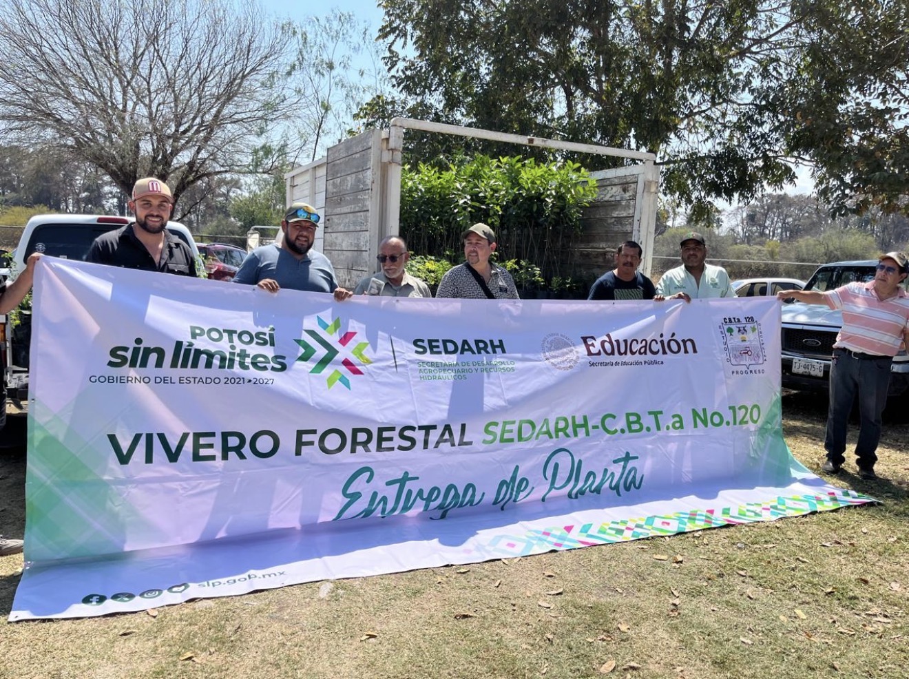GOBIERNO ESTATAL IMPULSA REFORESTACIÓN Y APOYO AL CAMPO