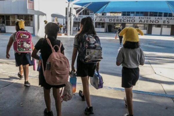 SAN LUIS COORDINA ATENCIÓN EDUCATIVA A MIGRANTES EN RETORNO 