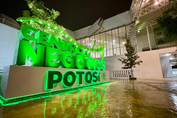 CENTRO DE NEGOCIOS POTOSÍ OFRECE ESPACIOS IDEALES PARA GRADUACIONES