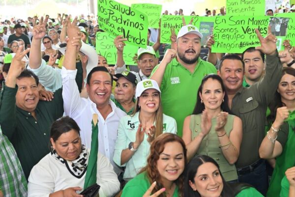 ANTE MÁS DE 10 MIL PERSONAS, TOMA PROTESTA COMITÉ MUNICIPAL DEL PV EN RIOVERDE