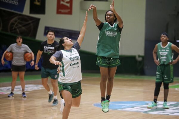 Santas del Potosí visitan a las campeonas Panteras Femenil de Aguascalientes
