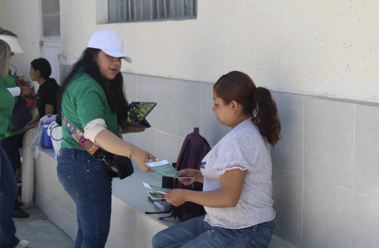 ESTADO ACERCA SERVICIOS DE SALUD A HOGARES DE SANTA MARÍA DEL RÍO