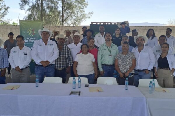 ESTADO FORTALECE A PRODUCTORES DEL CAMPO EN RIOVERDE