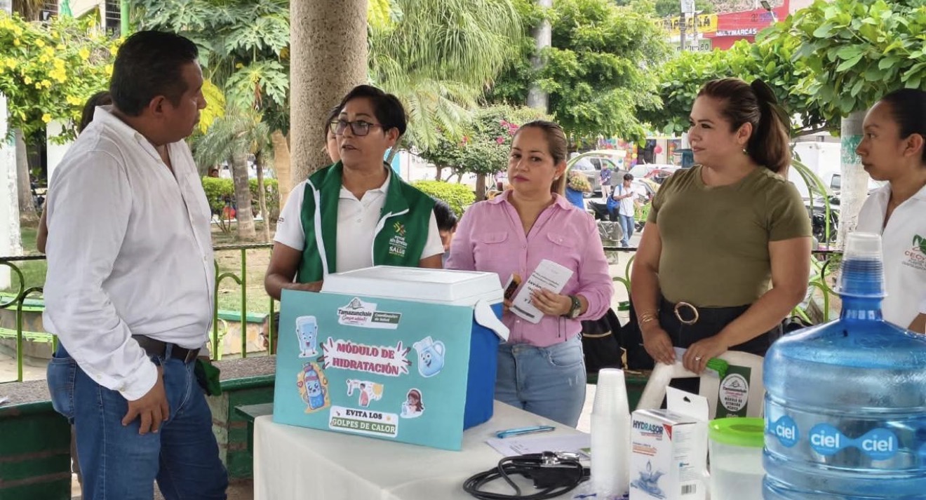 GOBIERNO ESTATAL REFUERZA PREVENCIÓN CON PUNTOS DE HIDRATACIÓN EN LA HUASTECA