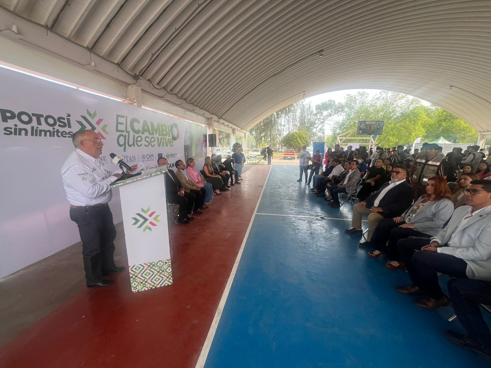 GOBIERNO ESTATAL IMPULSA EMPLEO CON «EMPLÉATE SIN LÍMITES»