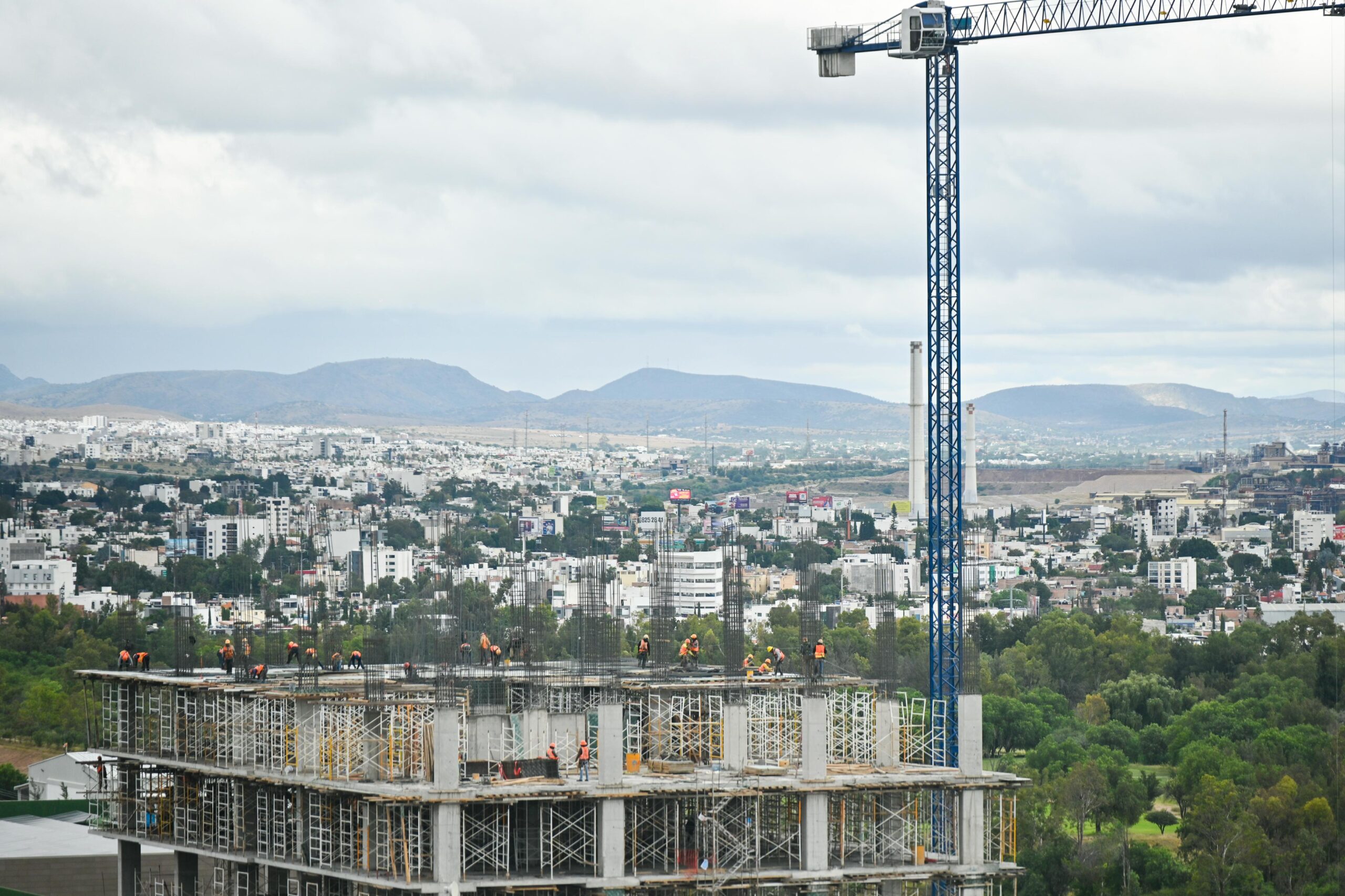INDUSTRIA DE CONSTRUCCIÓN AVANZA EN SAN LUIS POTOSÍ