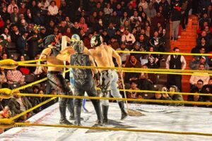 ESTRELLAS DE LUCHA LIBRE AAA LLEGAN AL PALENQUE DE LA FENAPO
