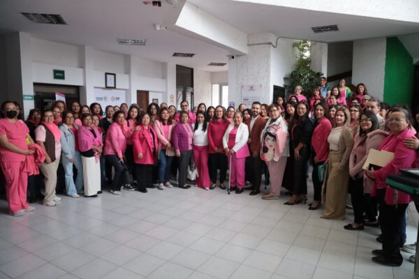 DIF ESTATAL PROMUEVE LA DETECCIÓN OPORTUNA DEL CÁNCER DE MAMA