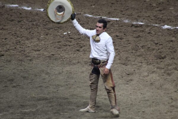 SAN CARLOS LA ESTANCIA AVANZA A SEMIFINALES DEL NACIONAL CHARRO