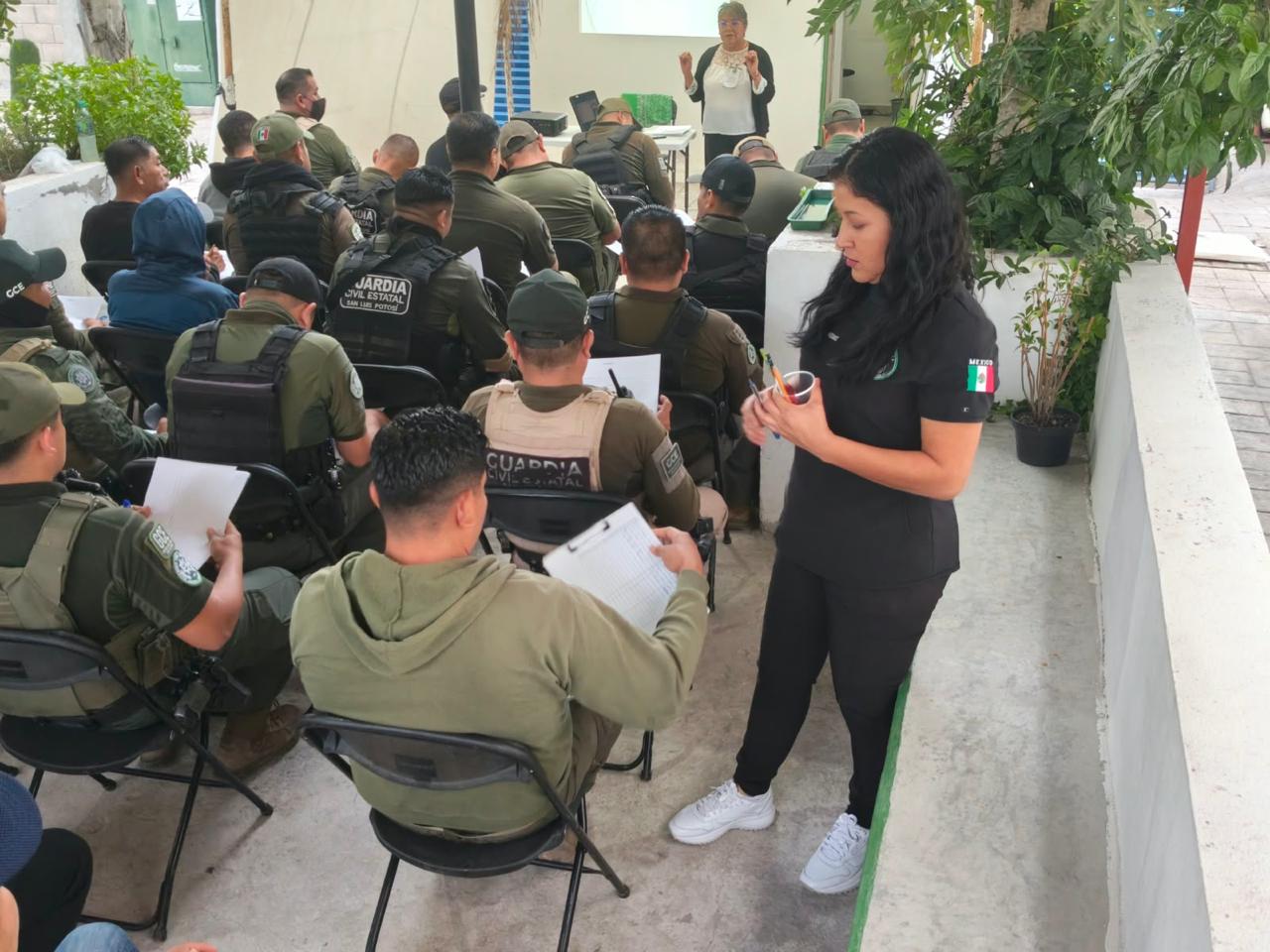 GCE FORTALECE LA SALUD EMOCIONAL DE SU PERSONAL CON TALLER «CUIDAR A LOS QUE CUIDAN» EN LA ZONA MEDIA
