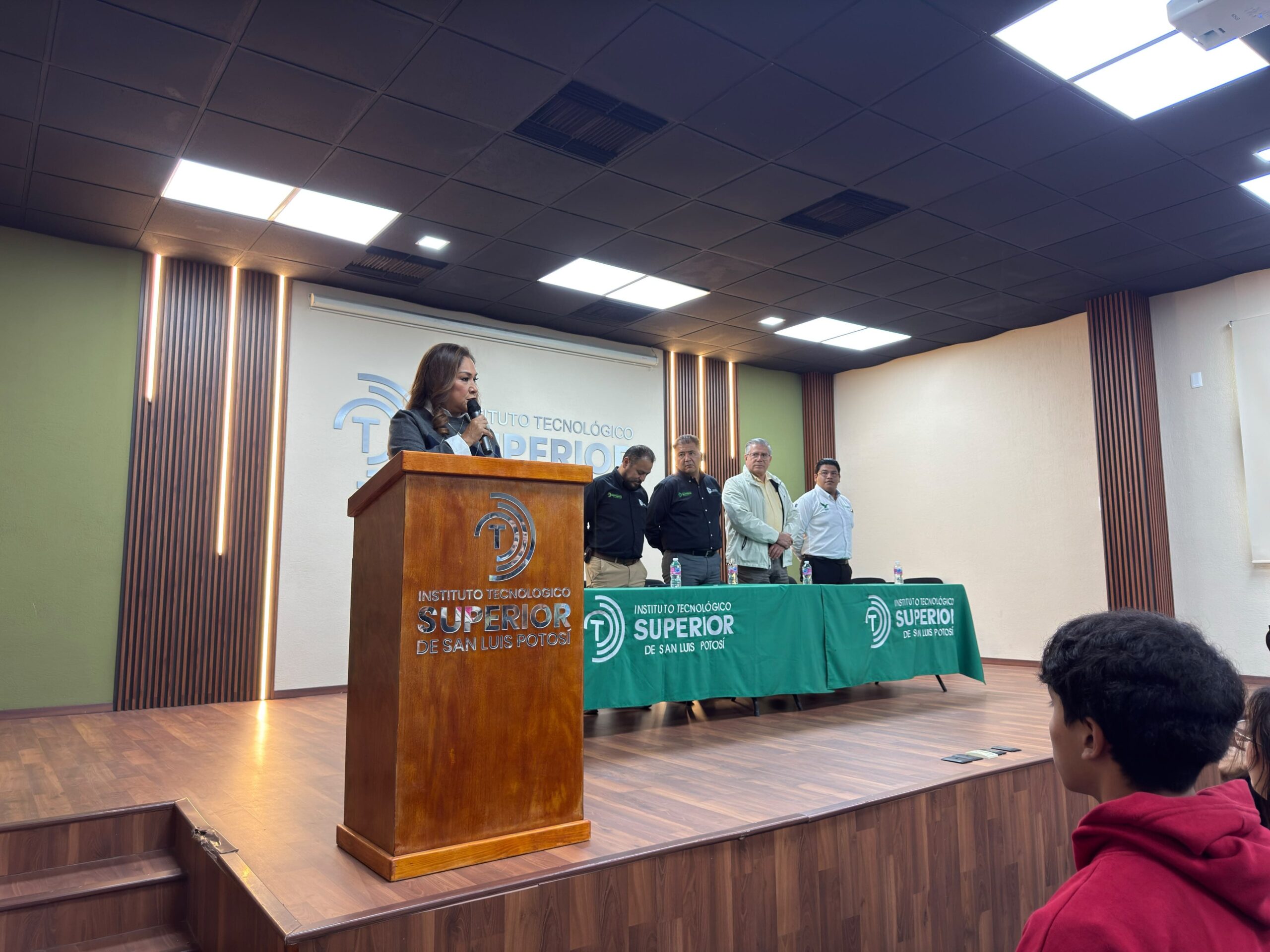 GOBIERNO DEL ESTADO LLEVA EDUCACIÓN AMBIENTAL A ESTUDIANTES DEL TECNOLÓGICO SUPERIOR