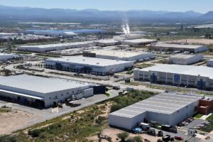 GOBIERNO DEL ESTADO GARANTIZA SUMINISTRO DE AGUA A USUARIOS DE LA ZONA INDUSTRIAL
