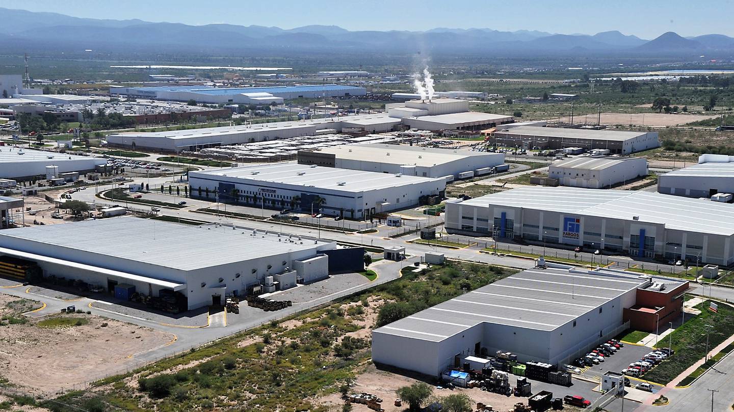 GOBIERNO DEL ESTADO GARANTIZA SUMINISTRO DE AGUA A USUARIOS DE LA ZONA INDUSTRIAL